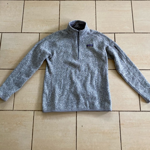 Patagonia Tops - Patagonia 1/4 zip pullover like new